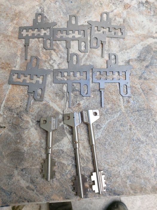 Segredo fechadura ciza direita