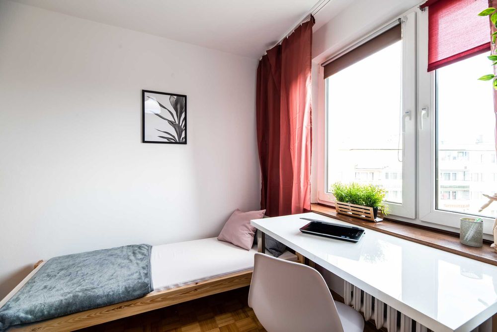 Pokój jednoosobowy - Łuszczkiewicza (1) - UEK, UR, PK