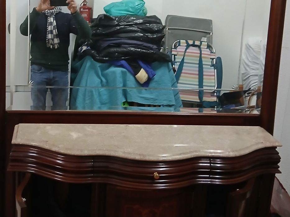 Aparador ou sapateira