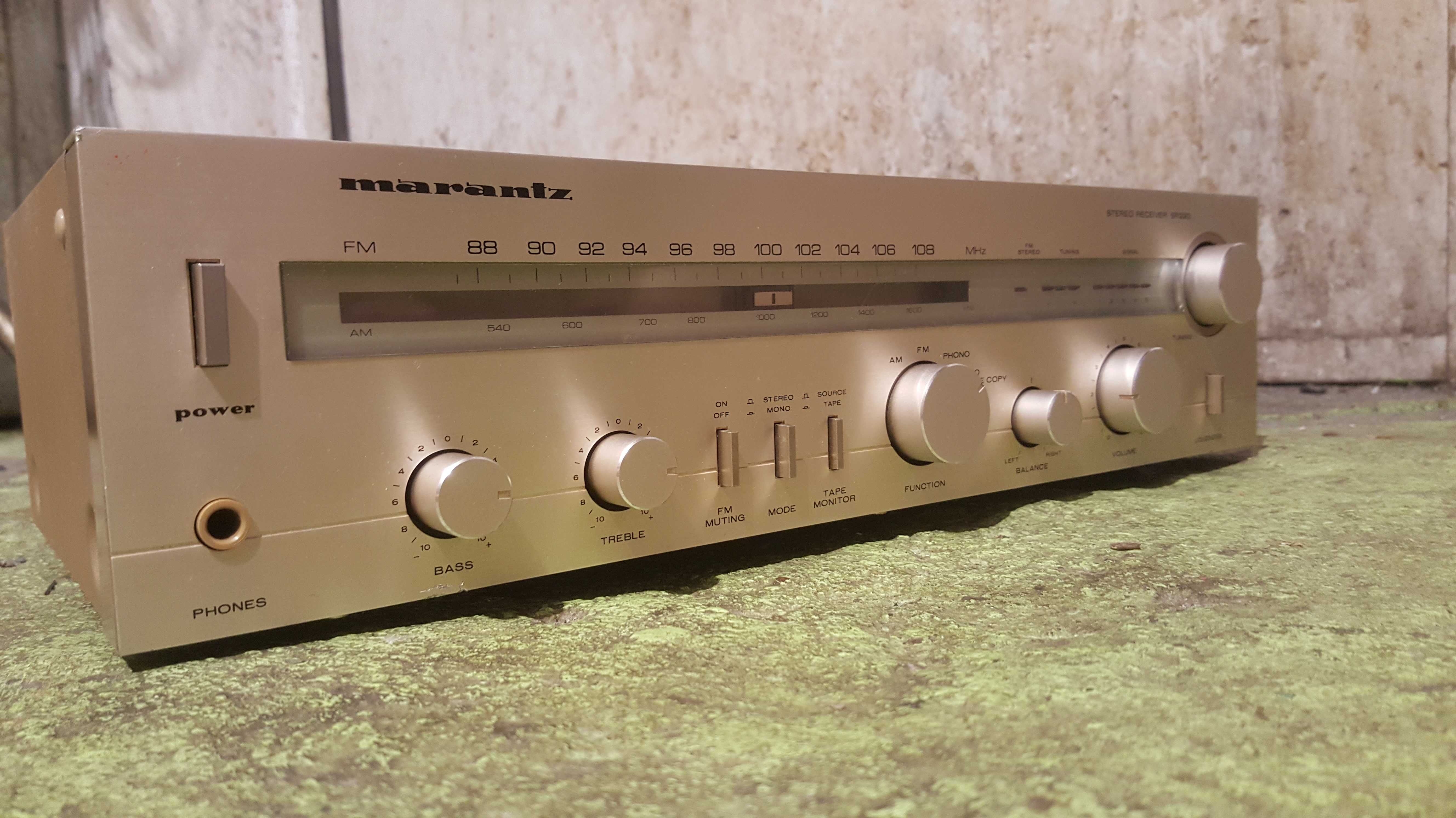 Amplituner Marantz SR 220 ( 1982 rok )