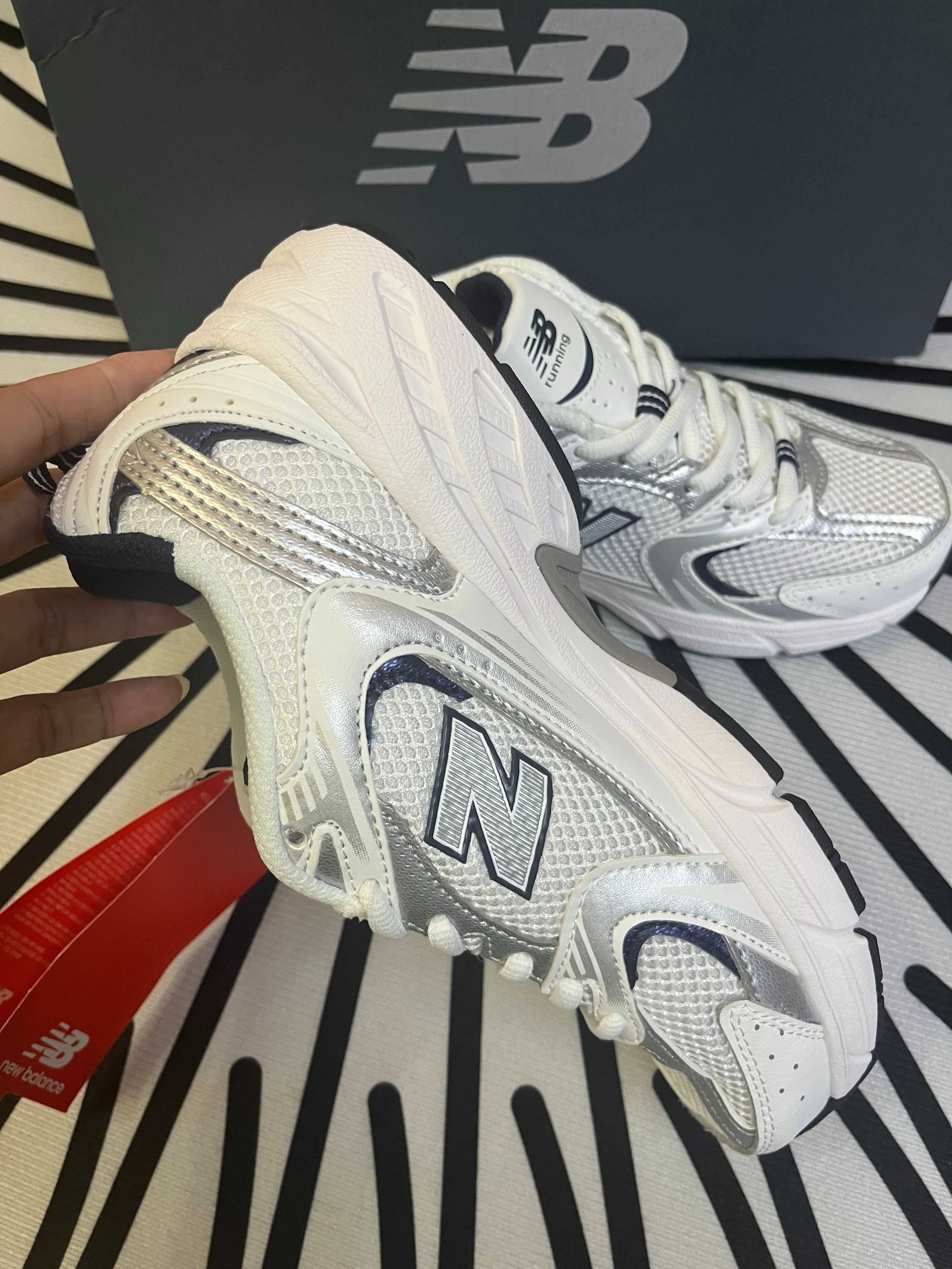 New Balance 530 białe trampki rozmiar 41.5