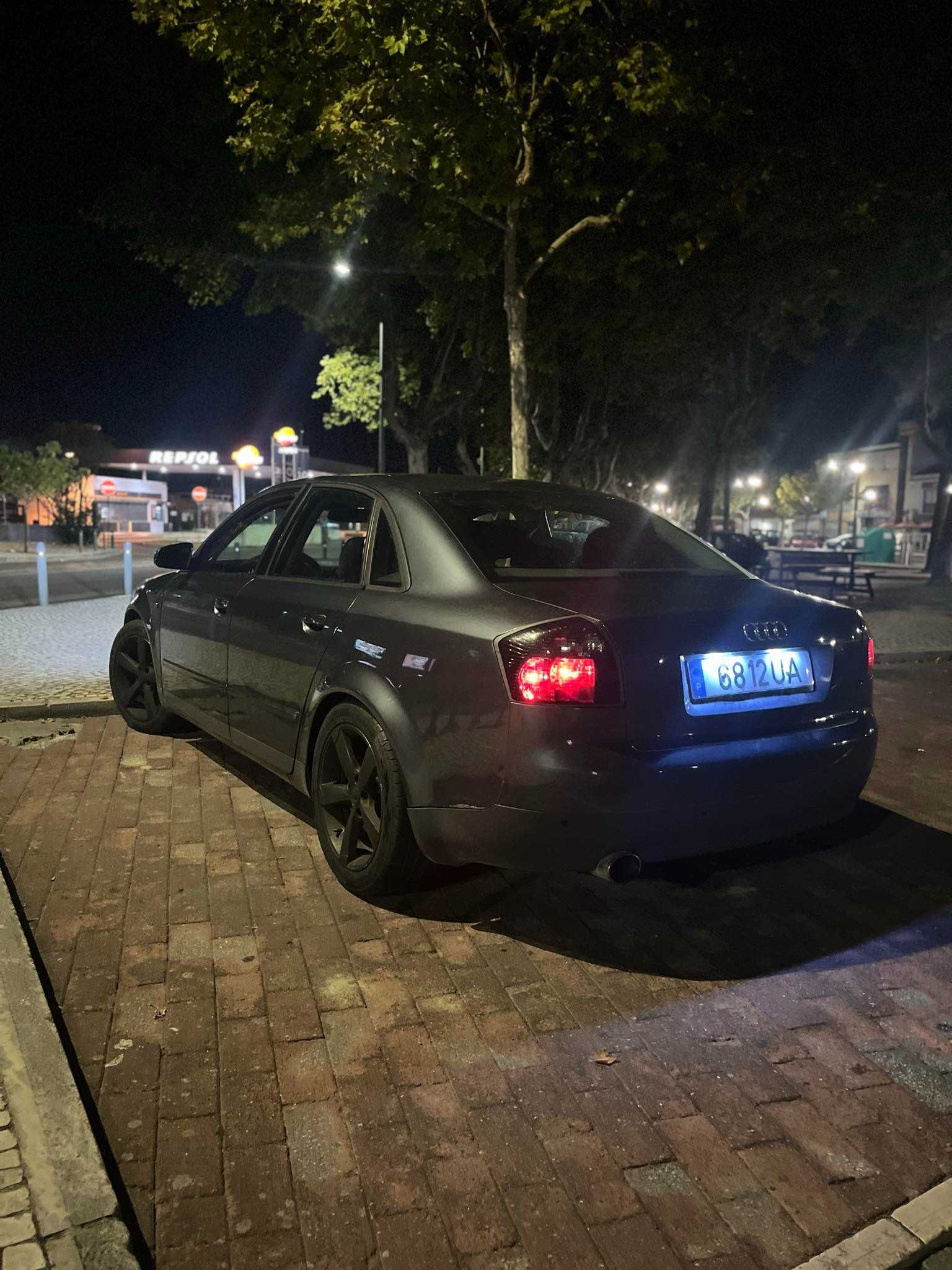 Audi A4 B5 1.6 impecável