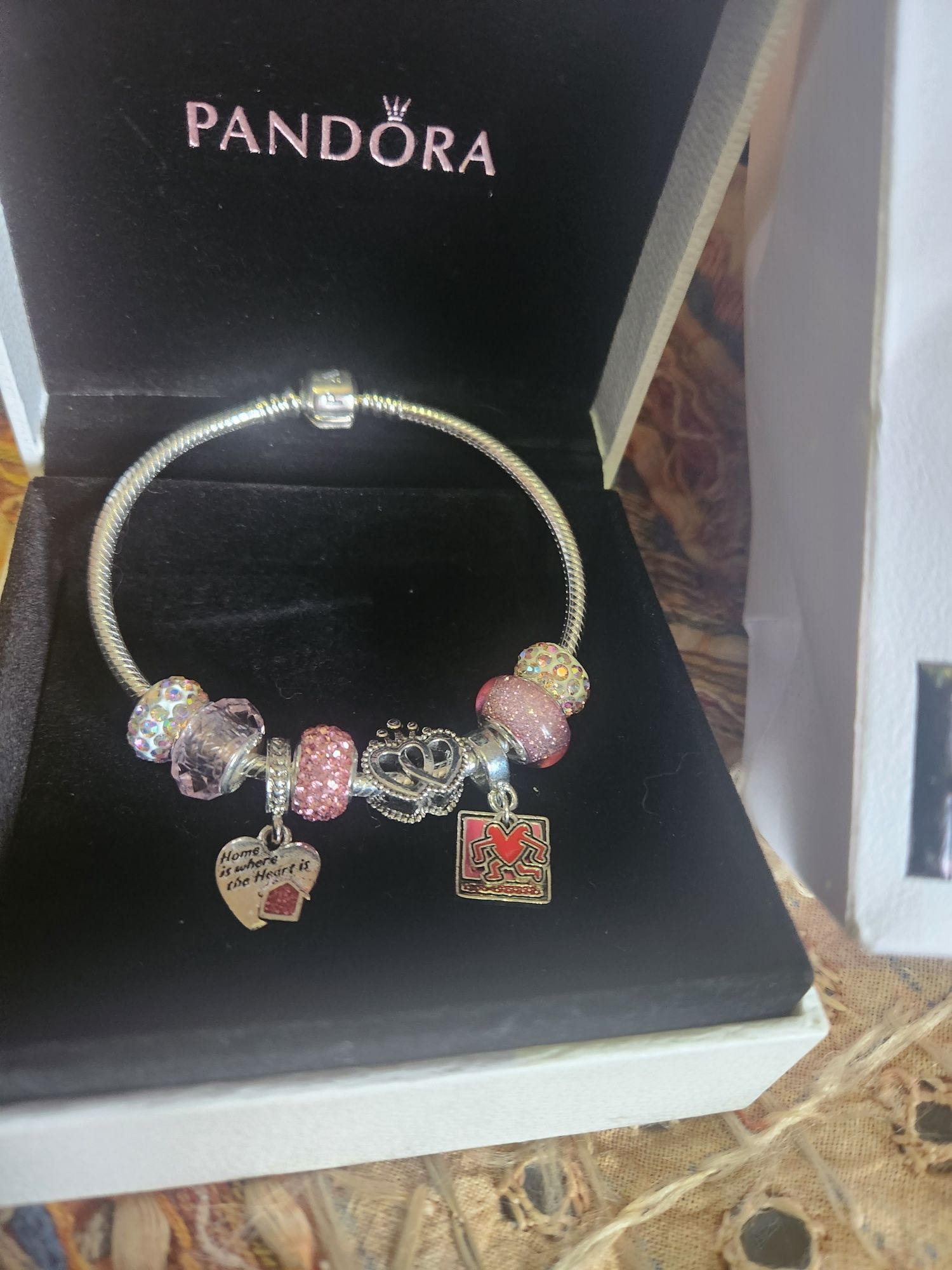 Pulseira pandora nova com caixa