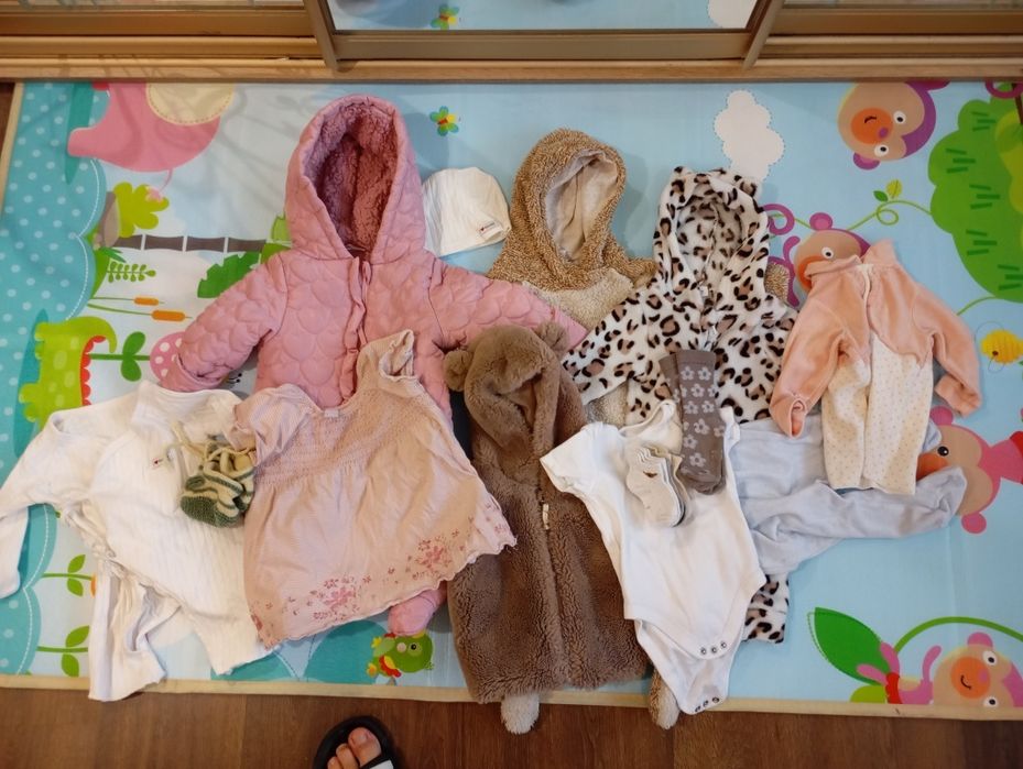 Набір теплих- зимових дитячих речей 2-6 місяці,для дівчинки