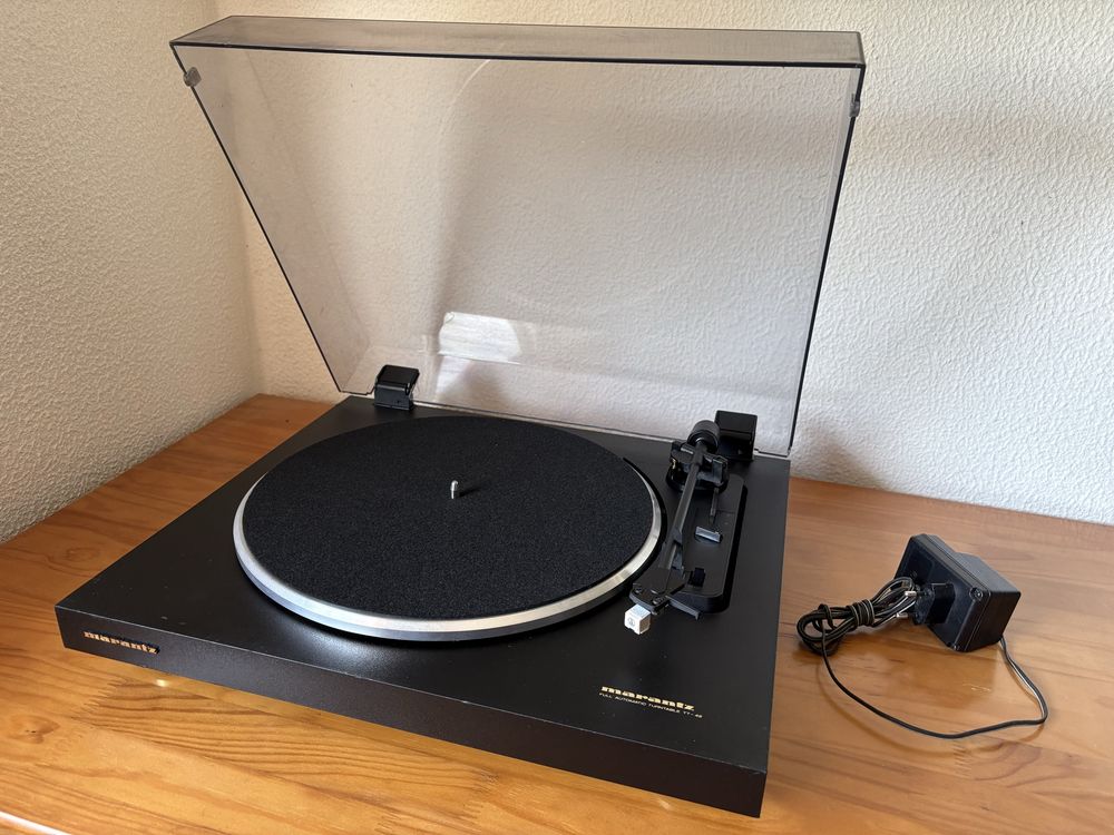 Gira discos Marantz TT-42