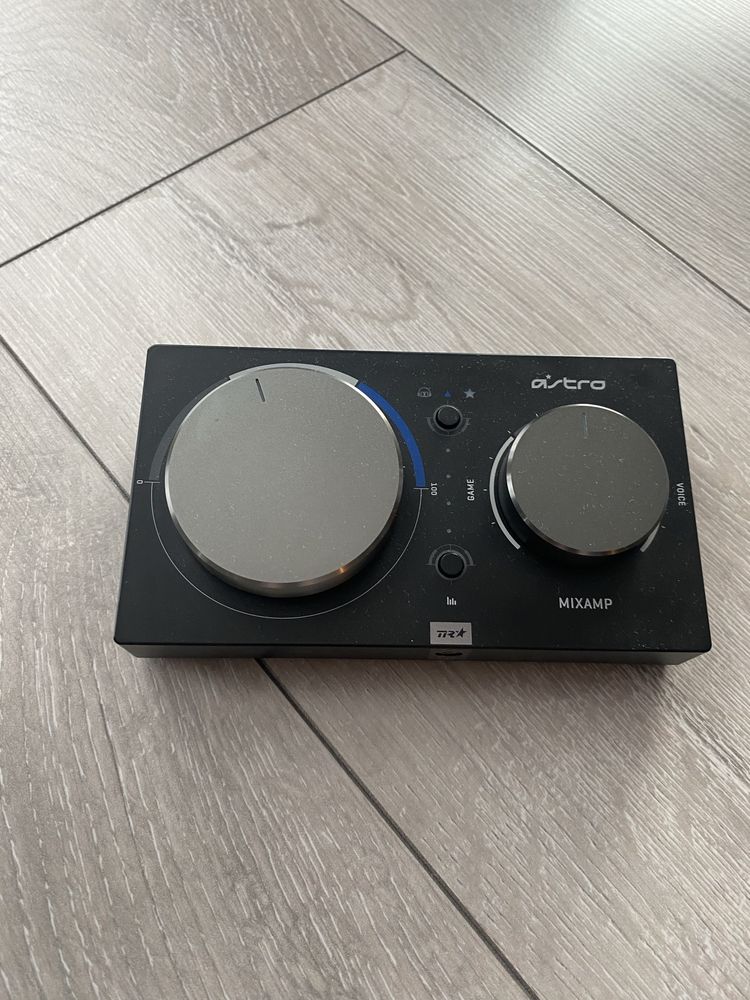 Playstation 5 + MixAmp Astro