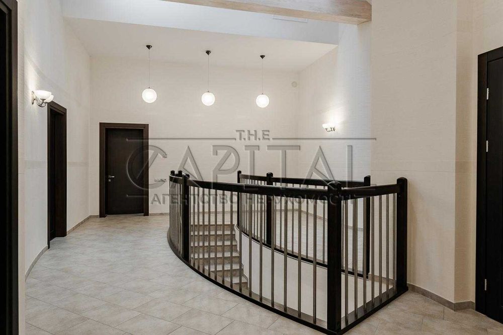 Продаж 2-поверхового будинку 1004 м2, Старі Петрівці, Вишгородський рн