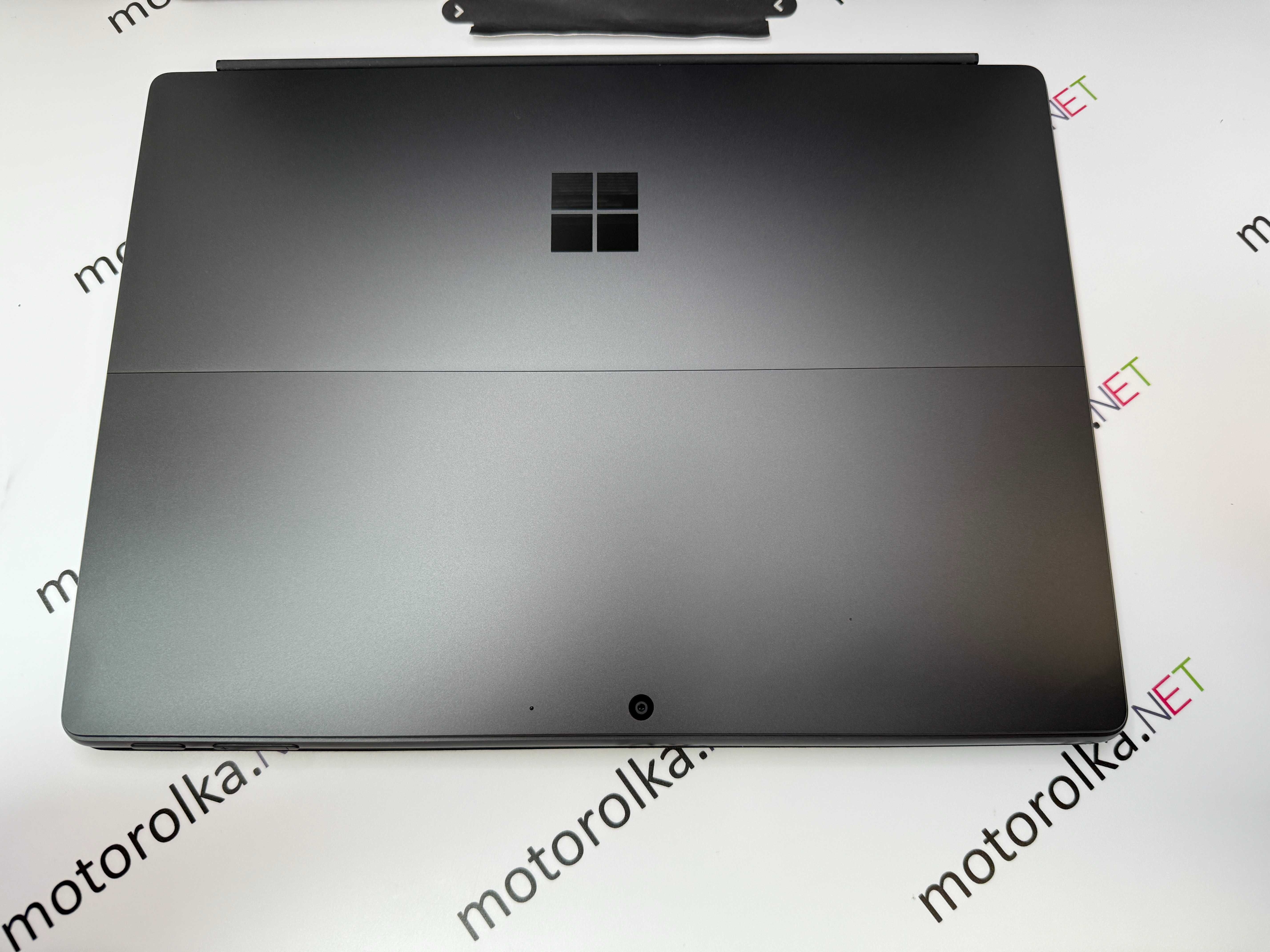 Microsoft Surface Pro 11 (2024) 13 2K/Snapdragon X plus/16 RAM/512 USE