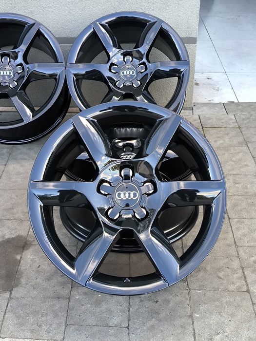 Диски оригінал Audi r17 5x112