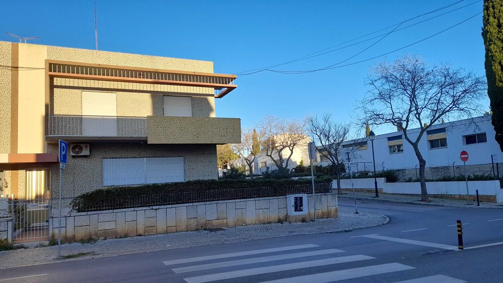 Olhão: Quarto em suite, boa qualidade e boa localização