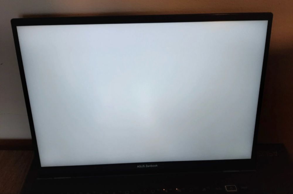 Asus Zenbook UX3402Z i5-1240p 16gb