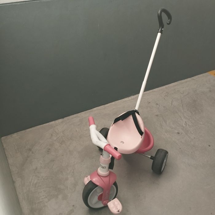 Triciclo criança