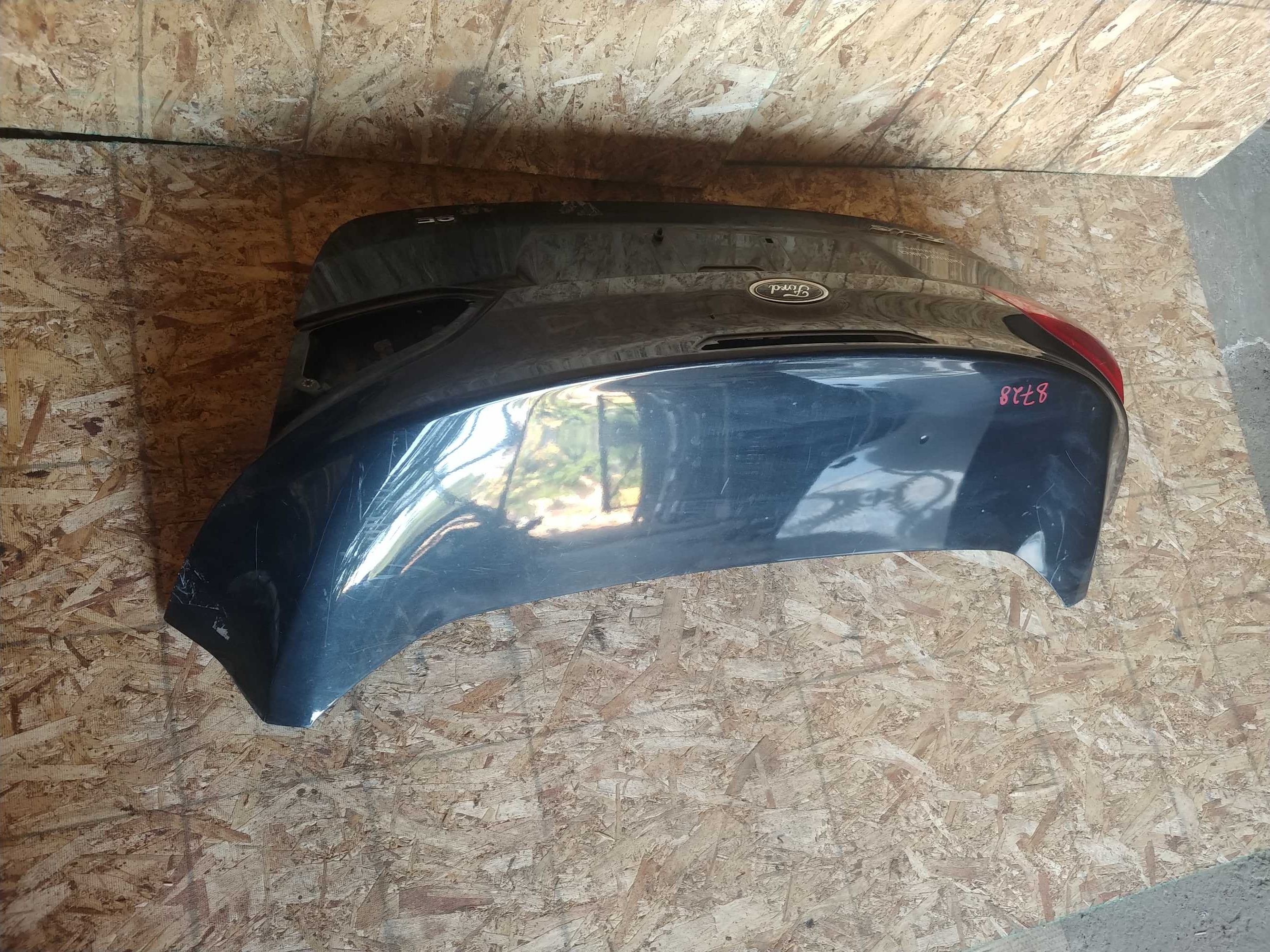 Крышка багажника седан голая Ford Focus MK3 2015-2018 цвет UH