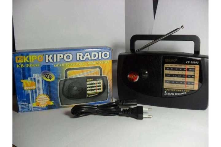 Портативный радиоприемник Kipo KB 308AC Черный сеть или батарейки