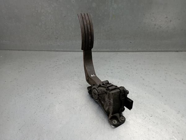 Pedal do acelerador RENAULT Twingo II (CN0_)