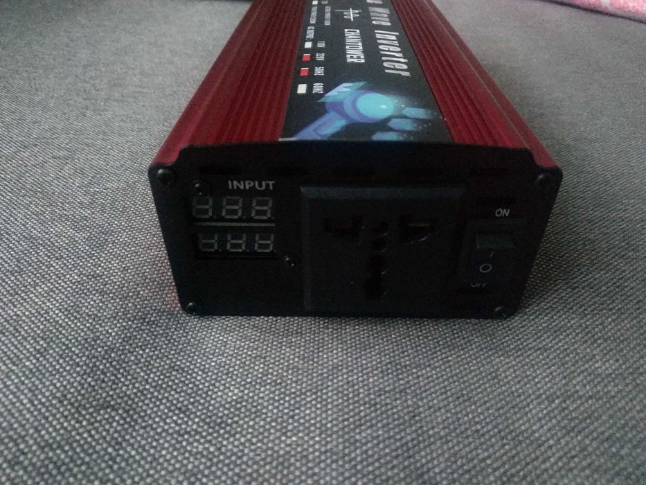 Інвертор чистий синус 12 220В 2200W