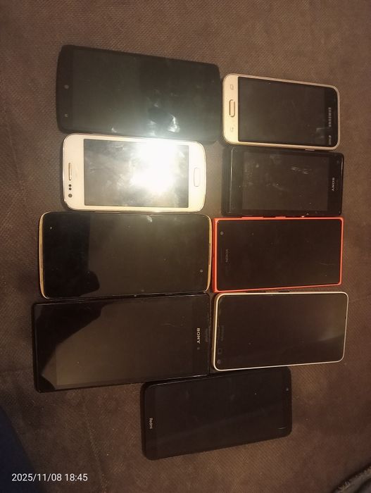 Nokia 2 szt Samsung 2sz redmi 7a Sony  LG nexus