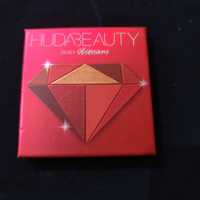 Paletka cieni Ruby Obsessions Huda Beauty