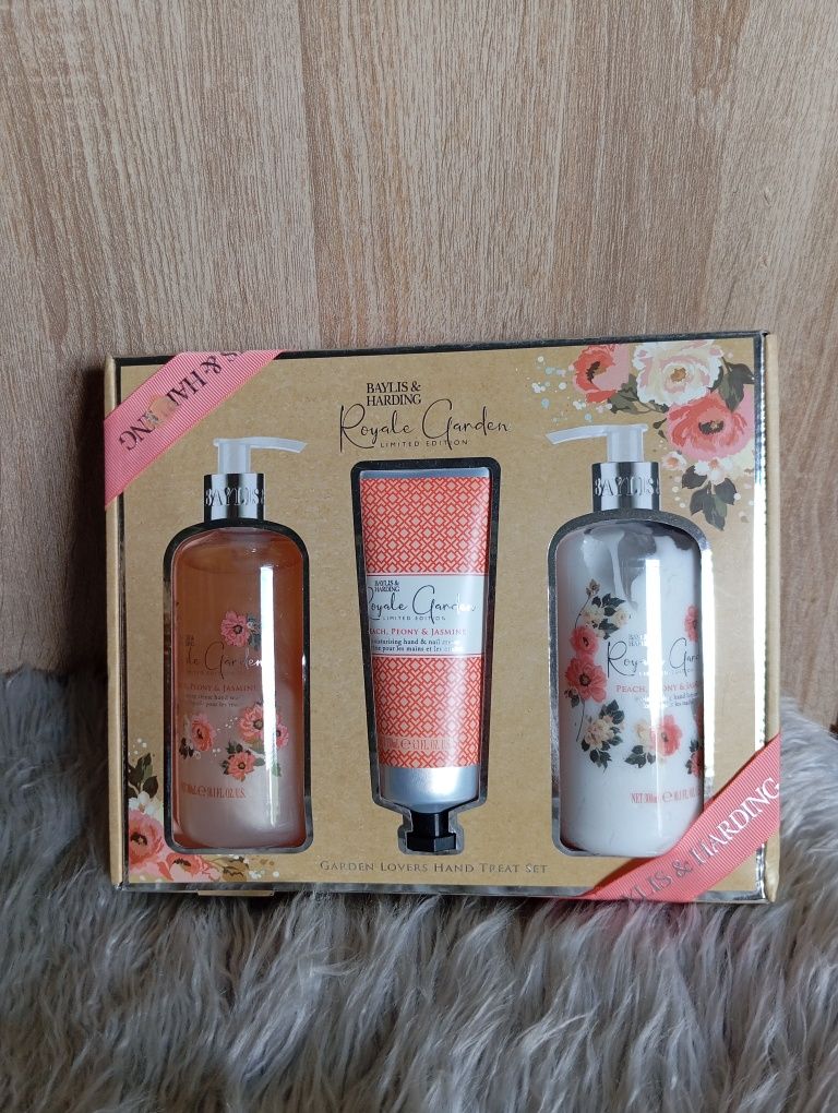Zestaw kosmetyków Baylis&Harding