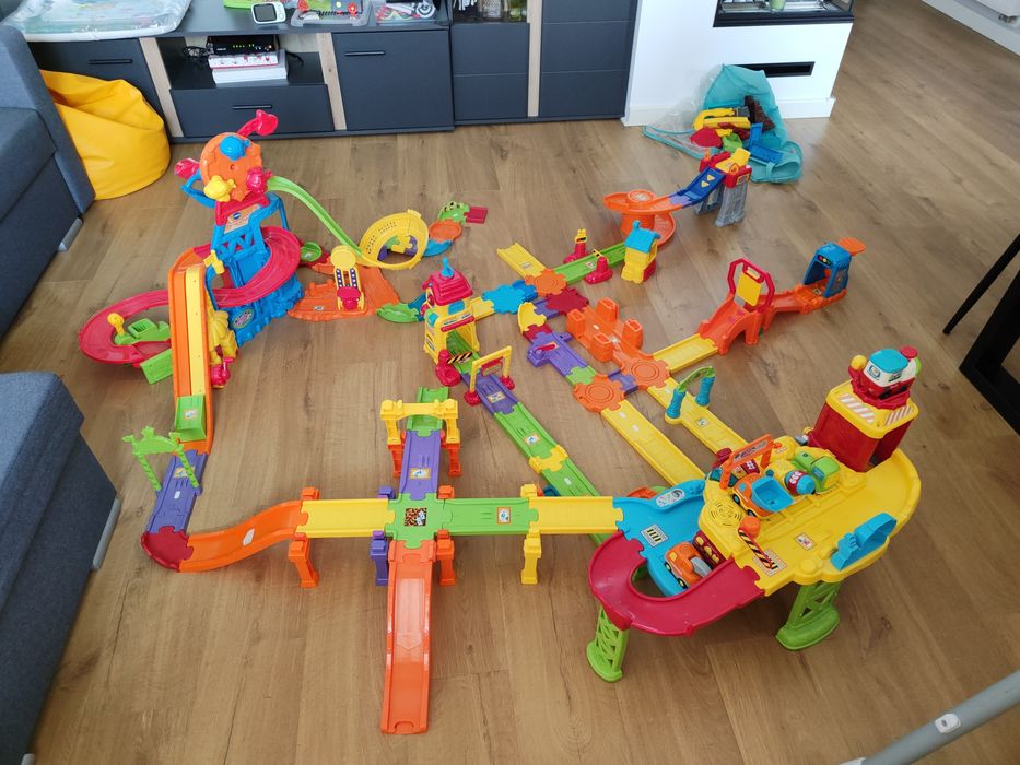 zestaw tut tut auta (toot toot) Vtech