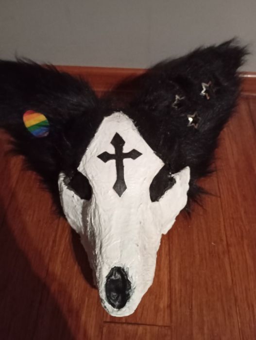 Maska furry skull