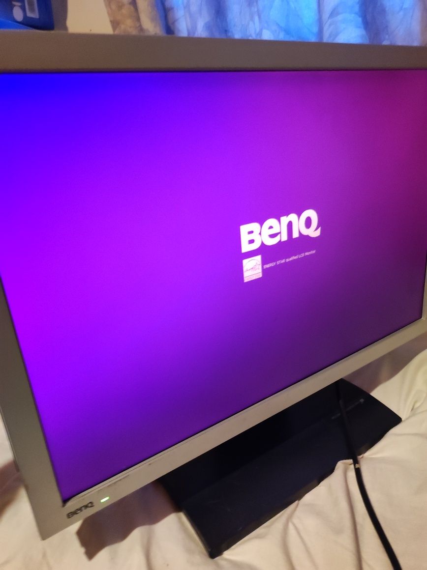 Monitor BenQ Q22WA