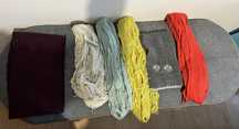 Conjunto Lenços variados em excelente estado vendo o conjunto