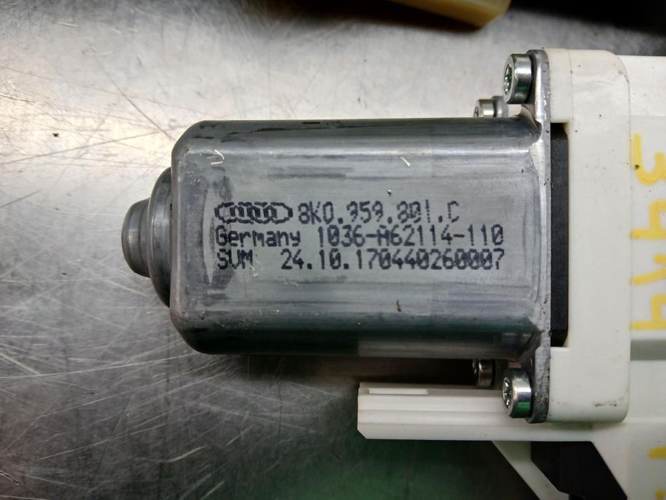 Elevador vidros frente esquerdo AUDI A1 Sportback (8XA, 8XF)