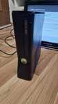 Konsola Xbox 360S