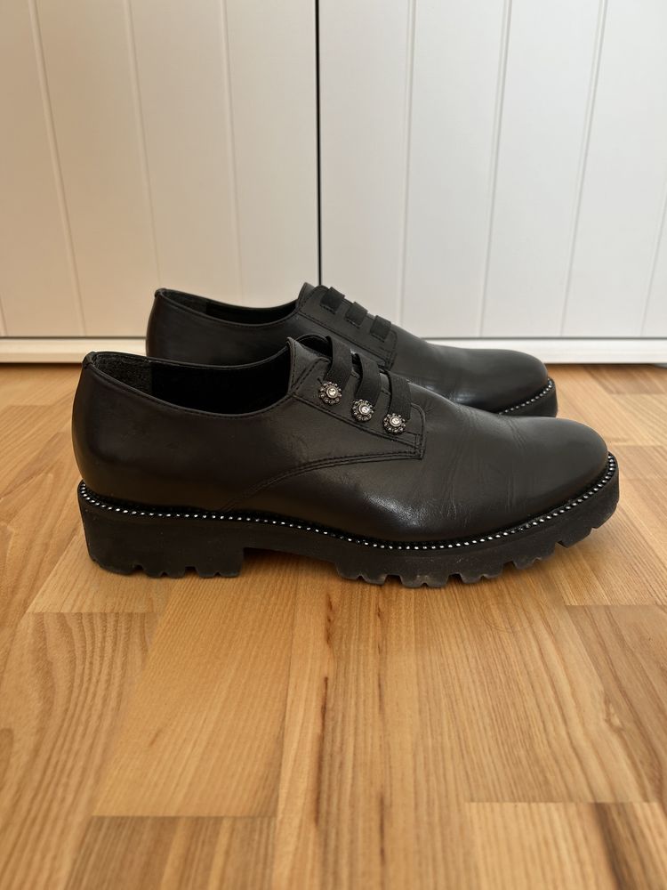 Uncome buty półbuty oksfordy czarne skóra naturalna 40