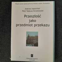 Przeszłość jako przedmiot przekazu