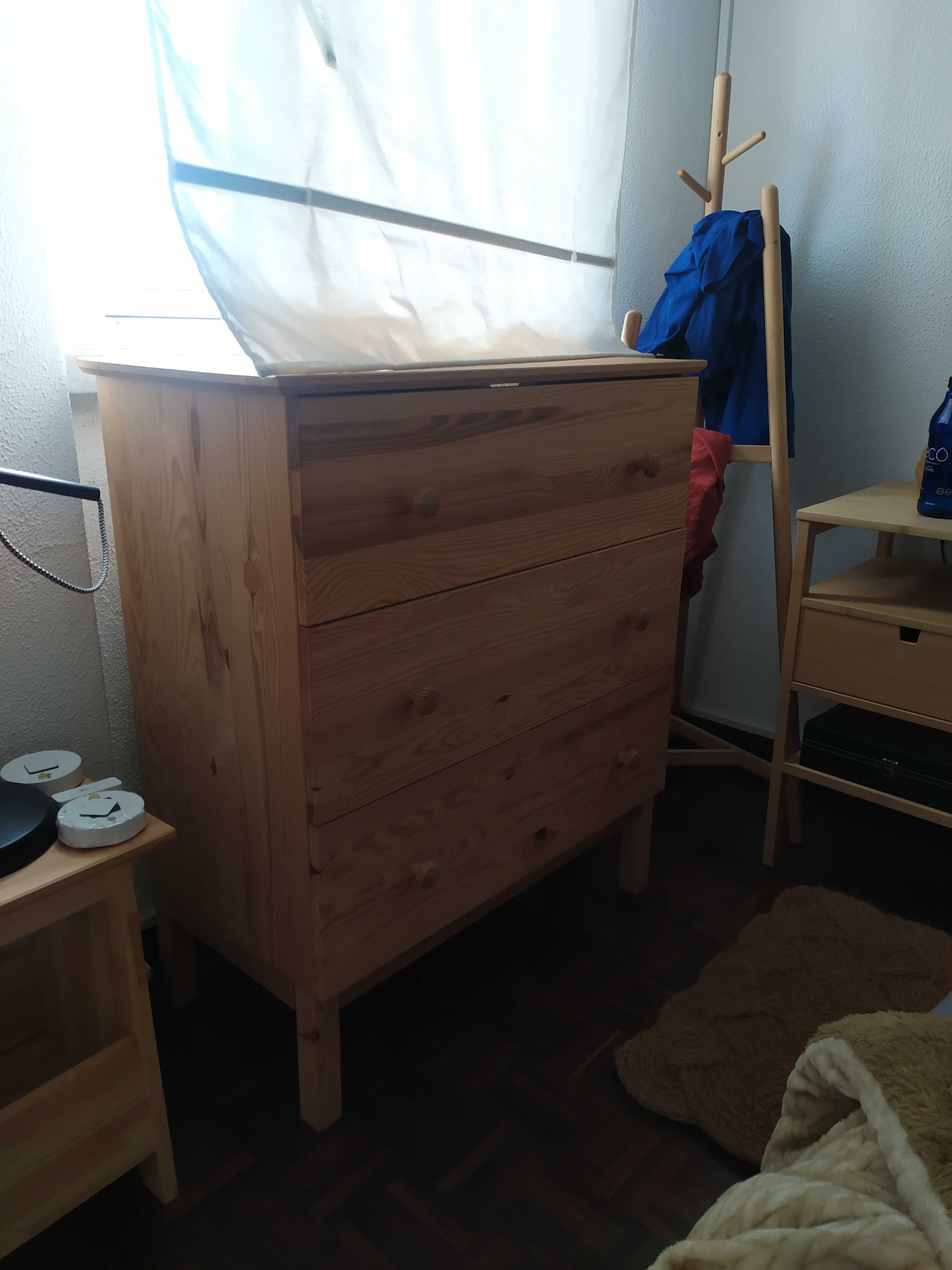 Comoda IKEA - madeira maciça pinho - descontinuada rara