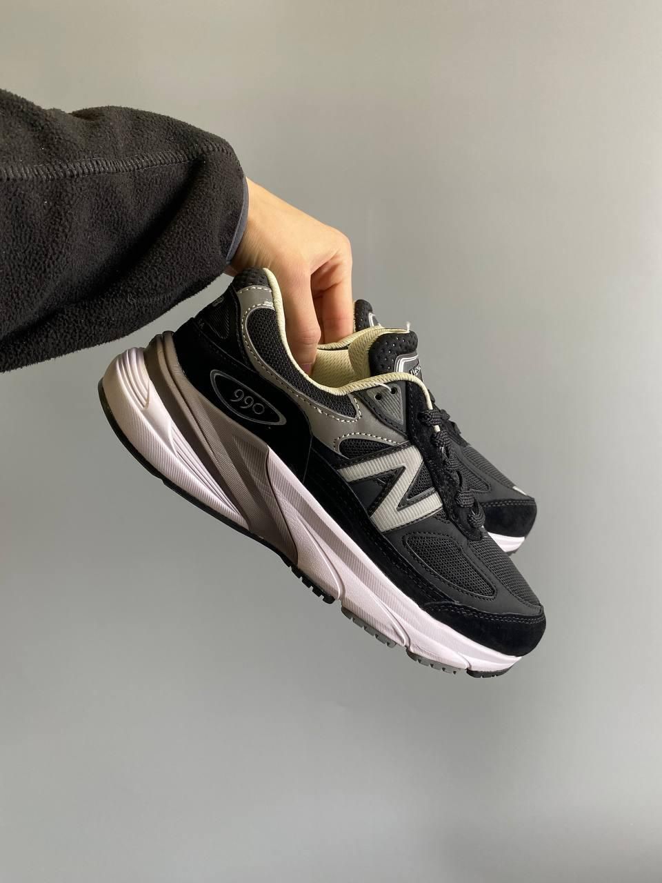 Кроссовки New Balance 990V6