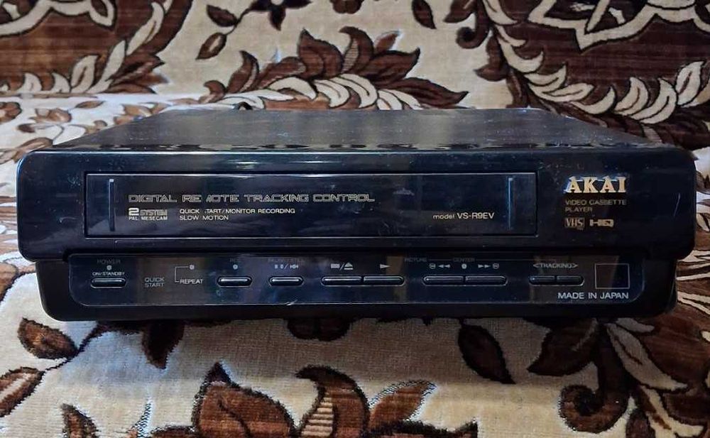 Продам кассетные видеоплееры