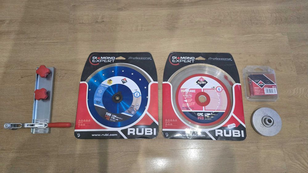 Przecinarka do płytek stołowa 1200W Rubi DC-250