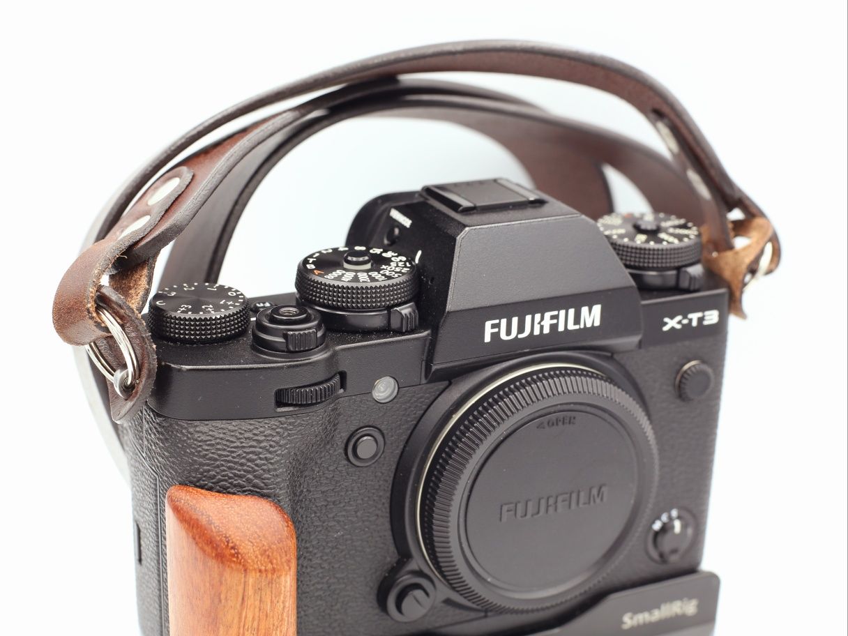 Fujifilm X-T3 + Viltrox 75mm f1.2 + Sigma 56mm f1.4 + Sigma 18-50 f2.8