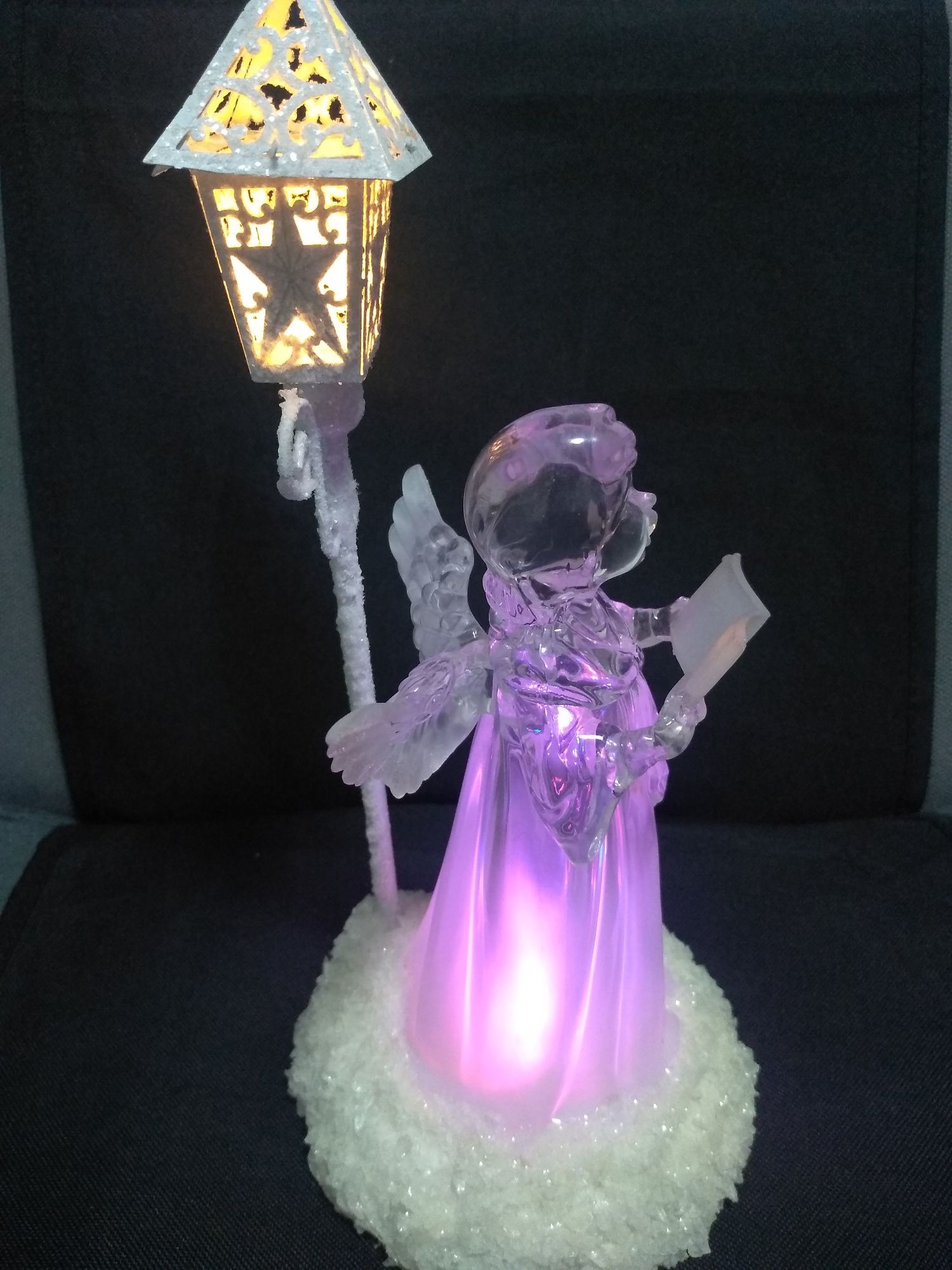 Вертеп с подсветкой "Рождественский Ангелочек поющий под фонарем"