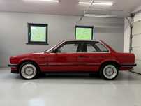 BMW E30 1987 wąska lampa, pierwszy lakier, zero rdzy, oryginał