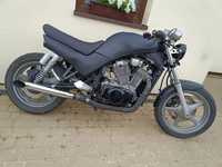 Suzuki VZ SUZUKI INTRUDER 800 intruder 800 750 vn800