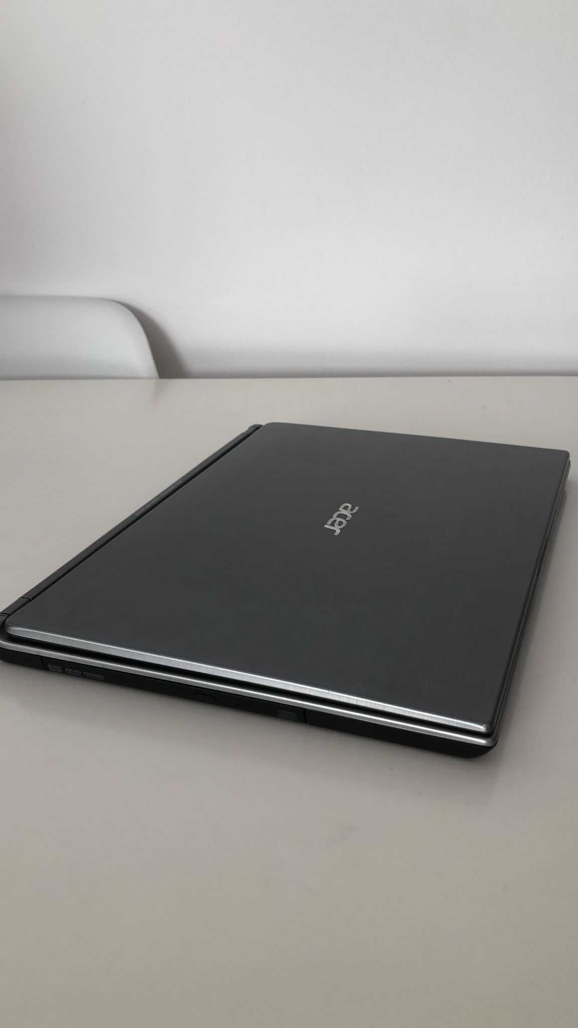 Acer Aspire M5 Series em ótimas condições