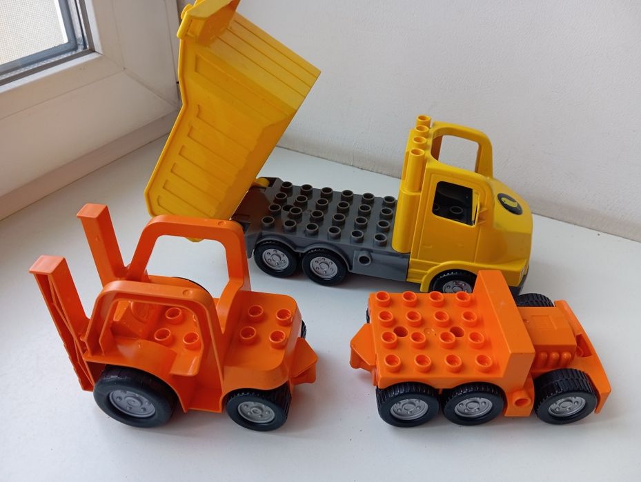 Машинки лего дупло