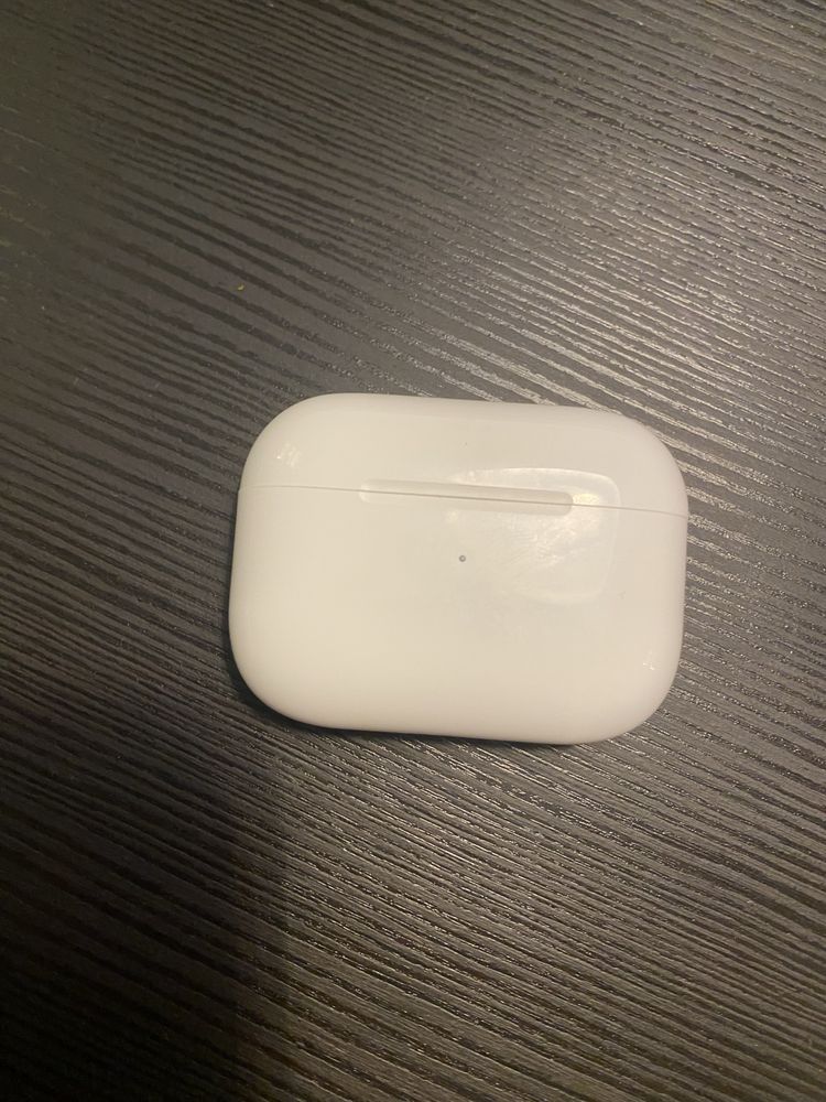 Airpod pro 2 muito poco usado(não fasso entega so venda em mãos )