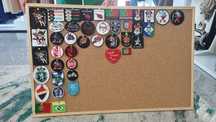 Vendo emblemas de qualidade