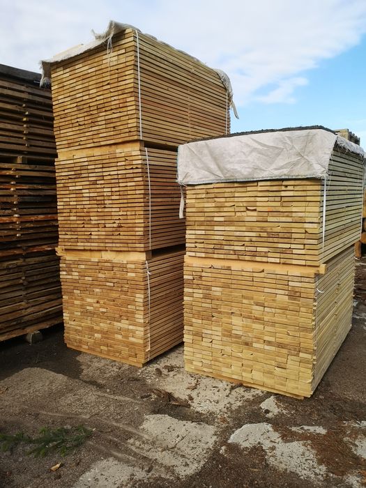 Slupki ogrodzeniowe, kantówki, graniak , palisada,akacja