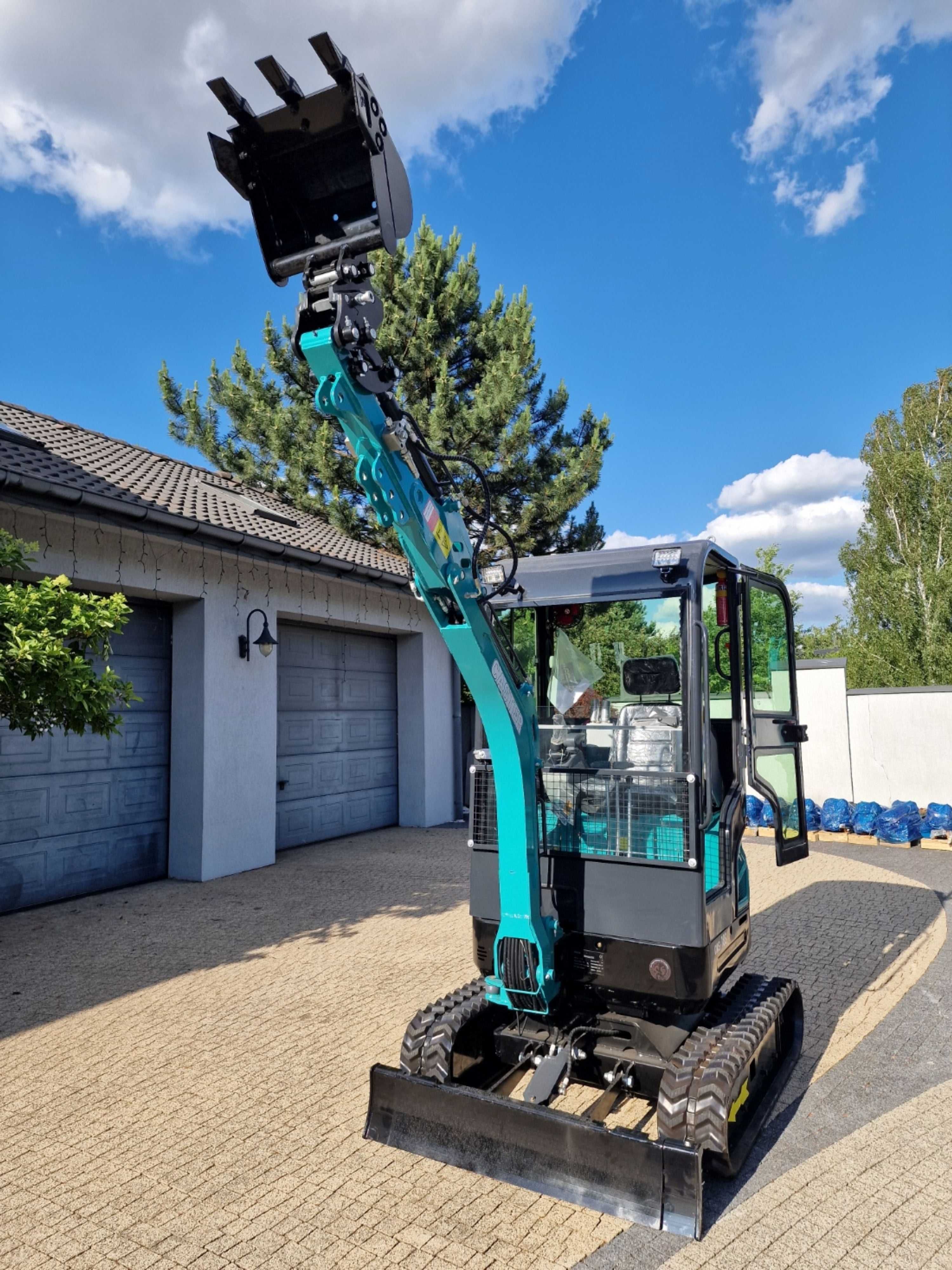 Minikoparka CASTER 18S Silnik Kubota 1800kg BOGATE WYPOSAŻENIE w CENIE