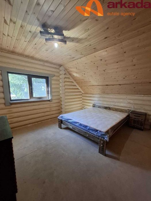 Карпати / Яблуниця 
Продаж Будинок в лісі
З виглядом на гору Хом'як.