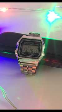 Чоловічий та жіночий годинник Casio ( Alarm Chrono )