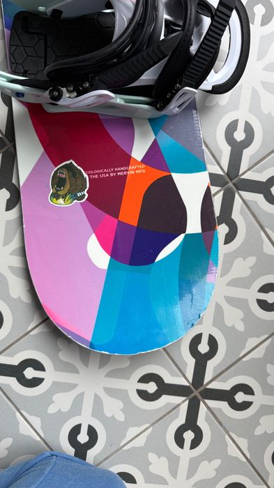 Deska snowboardowa Roxy Inspire 117+wiązania Burton