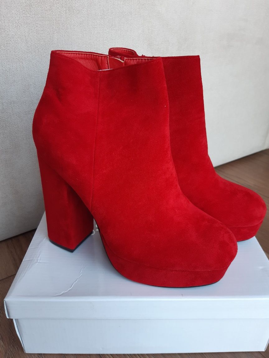 Buty botki rozmiar 39