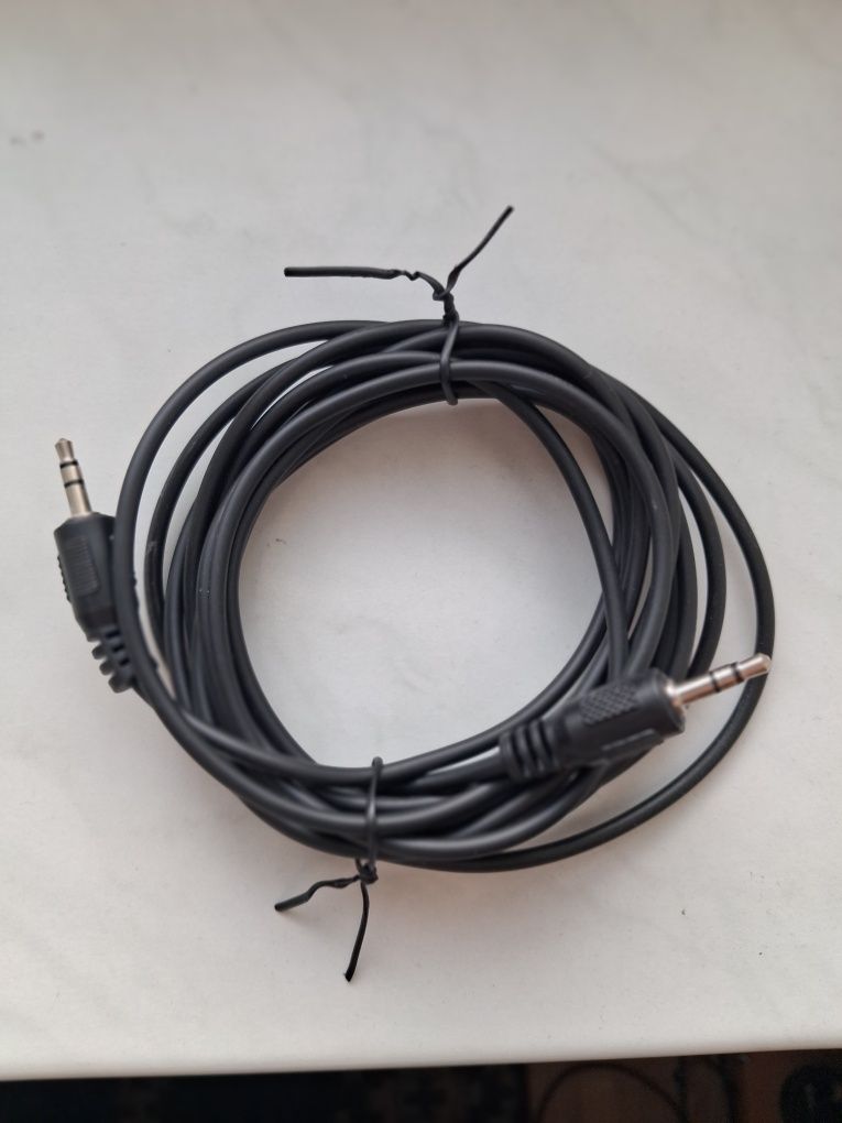 Sounbar Avtek 2.0